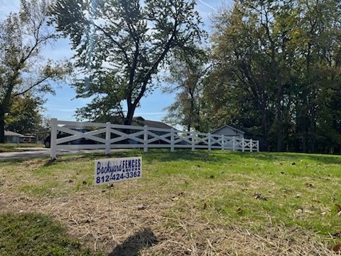 vinyl fencing